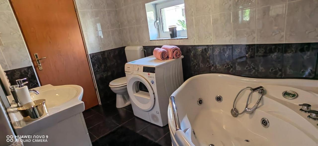Villa Kuca Za Odmor Vista Mare Marinici  Esterno foto